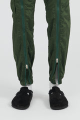 31619 Nylon Metal in Econyl Cargo Pants - Olive